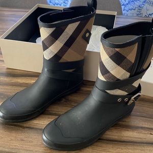 Burberry rain boots